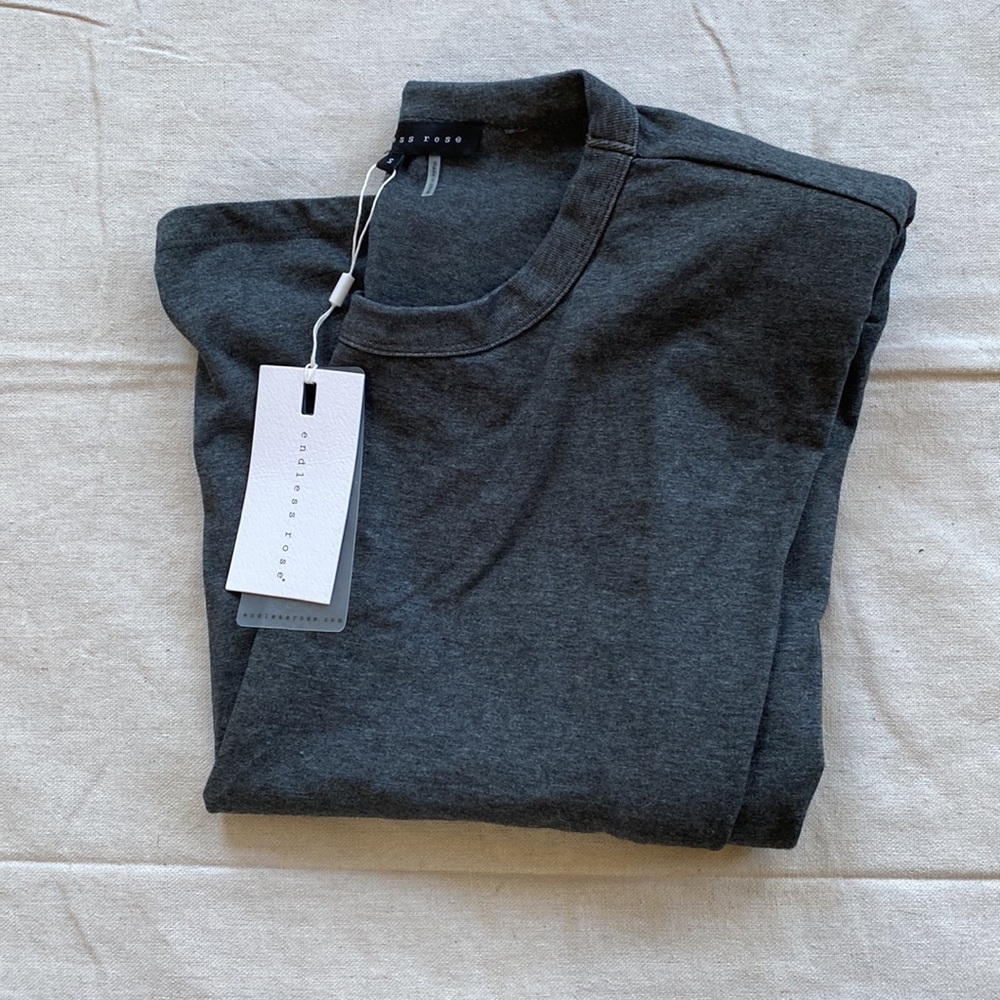 Endless Rose padded shoulder Tee
